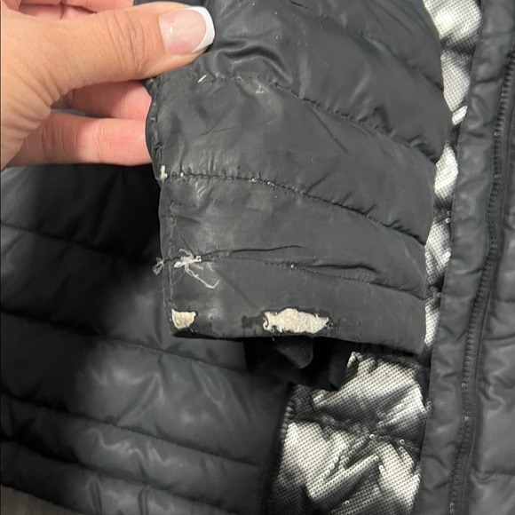 Columbia Omni- Heat Turbodown Quilted Black Hooded Jacket/ size L - Picture 10 of 13